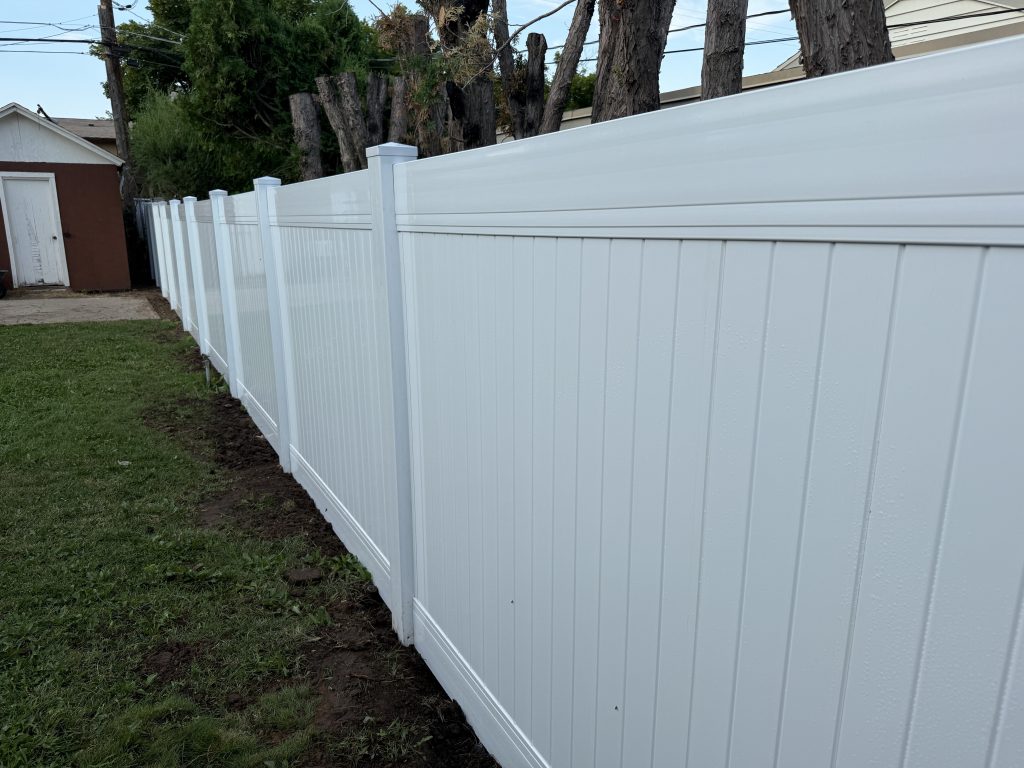 Another beautiful vinyl privacy fence installed in Kaysville, Utah